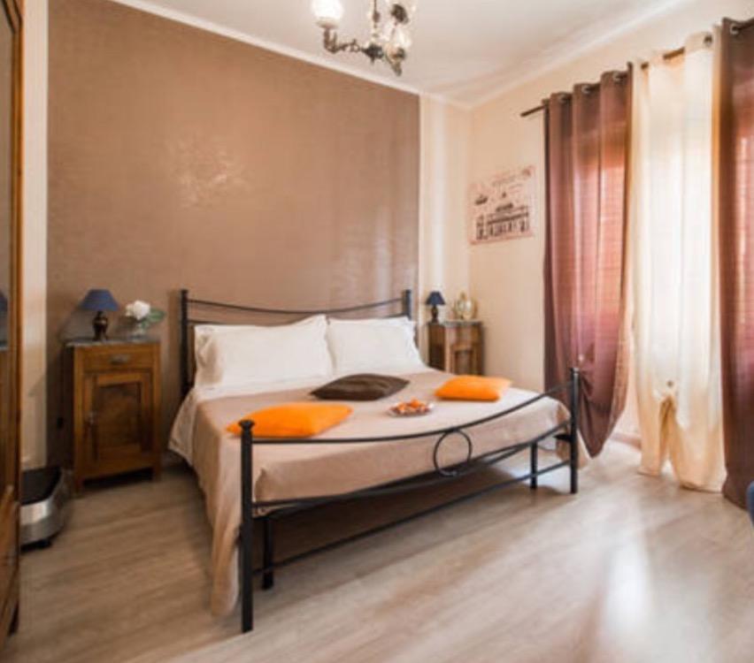 Bed Cinecittadue Rom